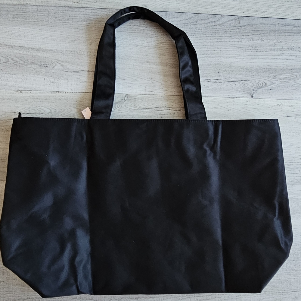 NWT Victoria's Secret 2025 Fashion Show Black Angel Wings Large Tote Bag - Picture 9 of 10